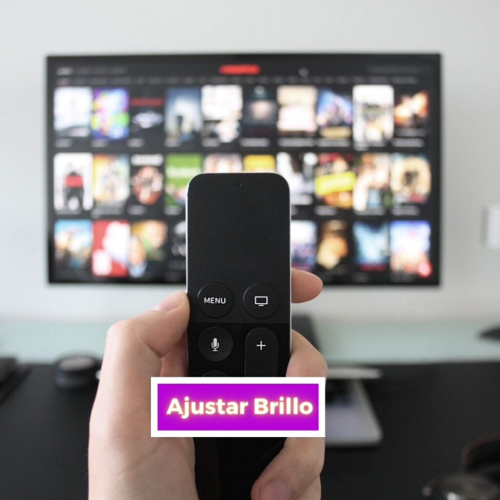 Aprende a reducir la intensidad de luz emitida por tu Smart TV Samsung para una experiencia visual más cómoda
